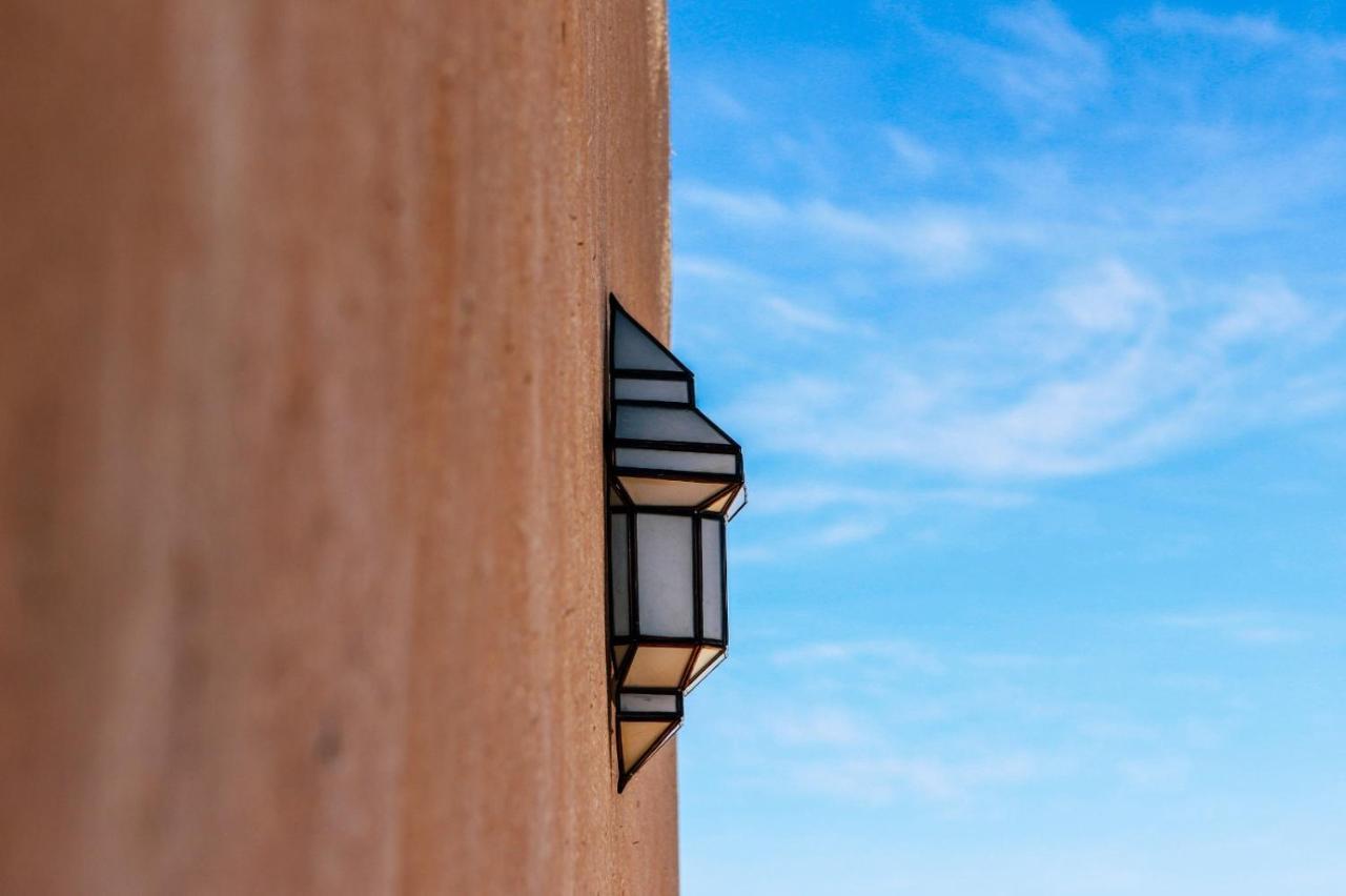 Riad Caravasar Merzouga Buitenkant foto