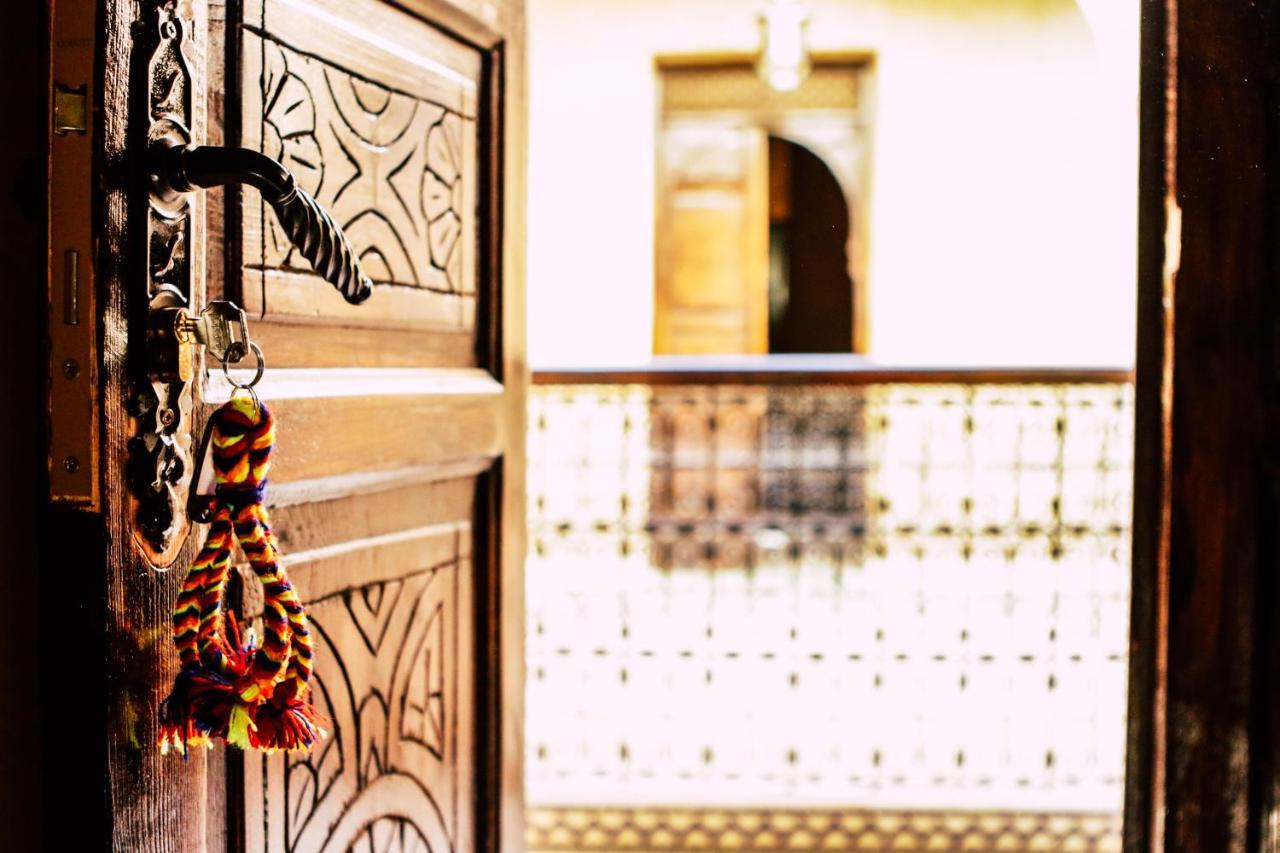 Riad Caravasar Merzouga Buitenkant foto