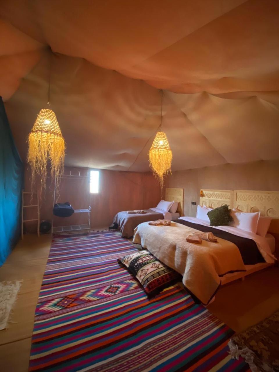 Riad Caravasar Merzouga Buitenkant foto