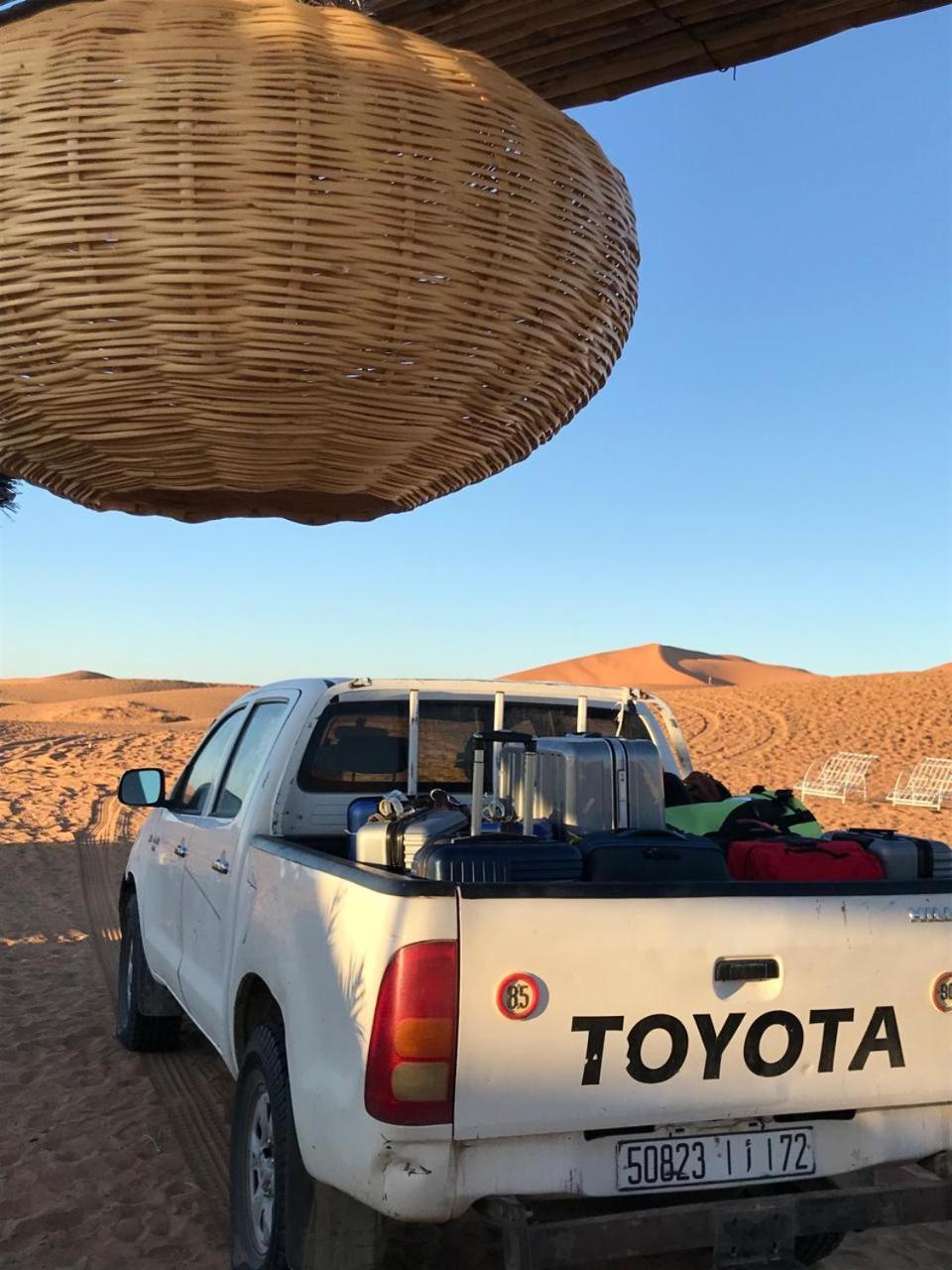 Riad Caravasar Merzouga Buitenkant foto